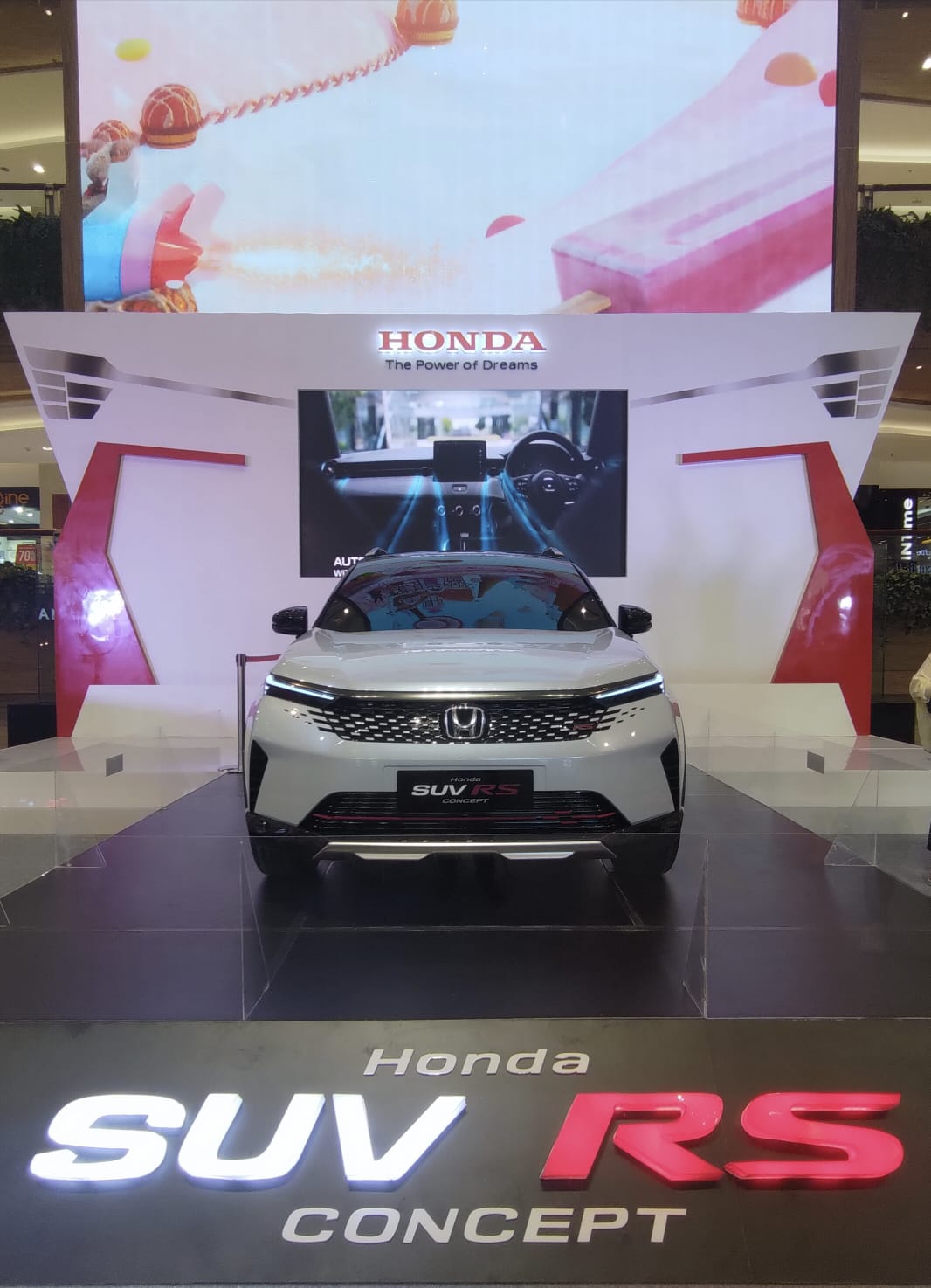 Honda SUV RS Concept Mulai Menjelajah Pulau Sumatera Yakni Kota Medan